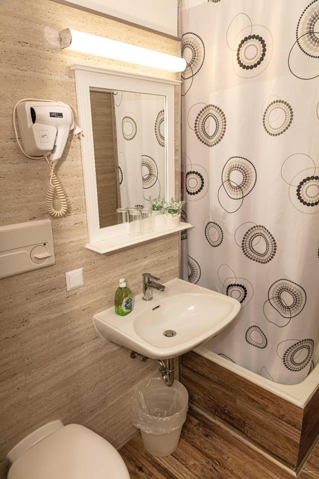 Alte Innbruecke-24std-self-check In-haustiere Willkommen 3* Neuhaus am Inn