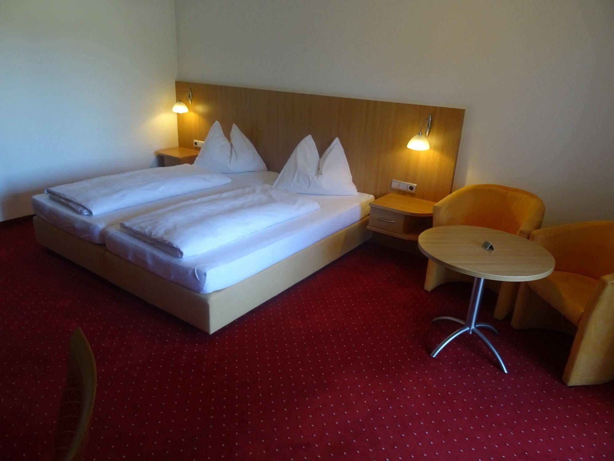 Alte Innbruecke-24std-self-check In-haustiere Willkommen 3*